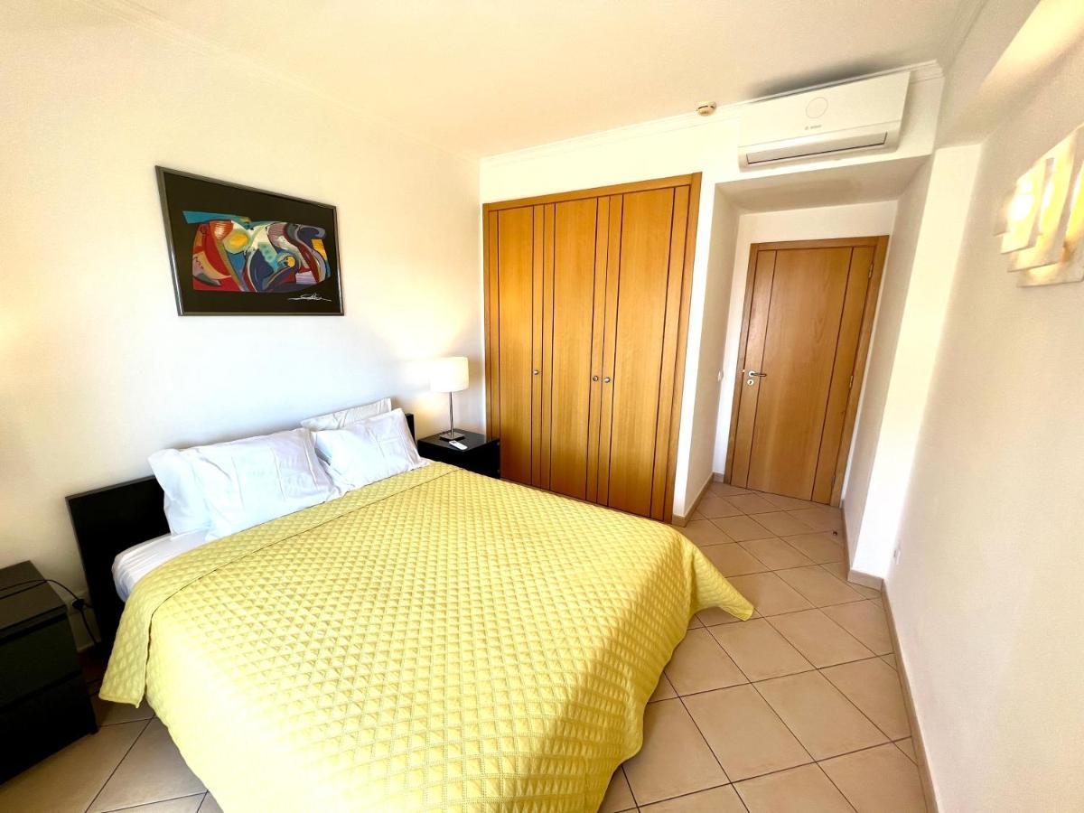 Casa Sol, Fast Wifi, Airco, Swimming Pool Near The Beach Praia Da Rocha Portimão Kültér fotó